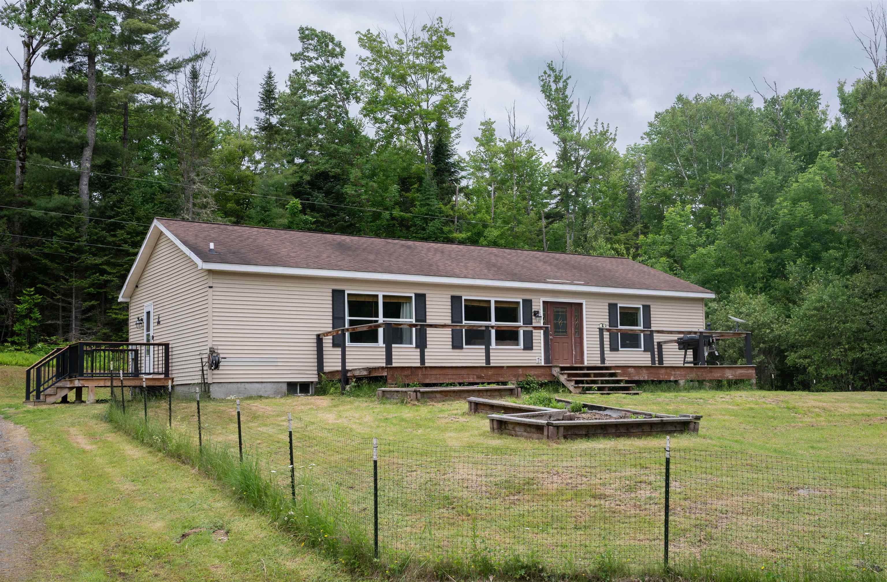 9 Wells Road Dalton, NH 03598 - Photo 2 of 30