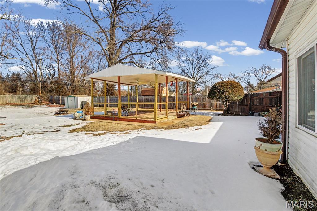 8239 Cadillac Lane St. Louis, MO 63134 - Photo 26 of 32