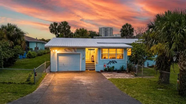 $334,900 | 1420 North Grandview Avenue, Daytona Beach, FL 32118