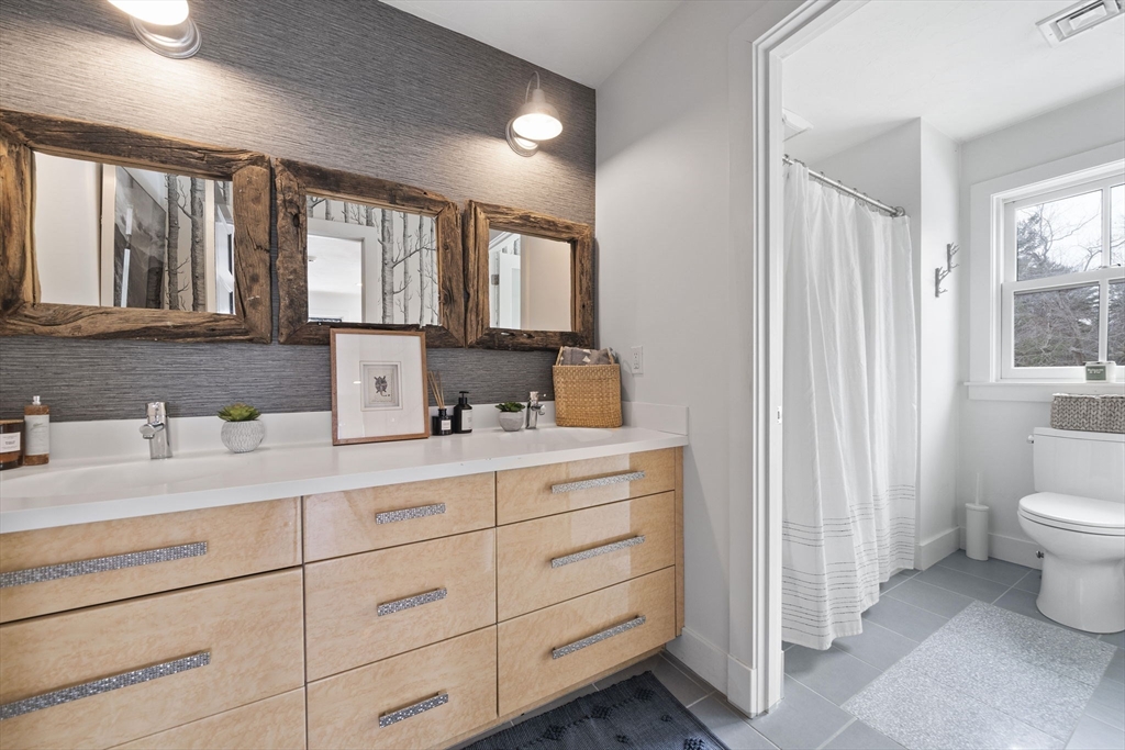 229 Spring Street Marshfield, MA 02050 - Photo 18 of 36 Gallery Image 18