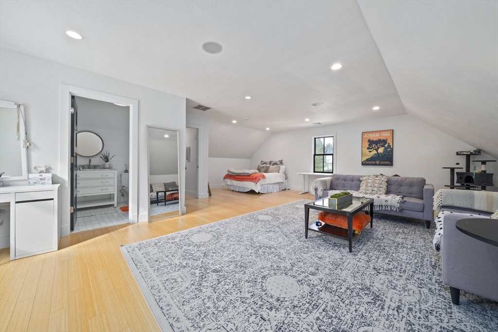 229 Spring Street Marshfield, MA 02050 - Photo 21 of 36 Gallery Image 21