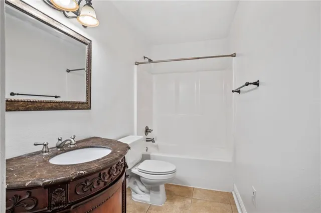 $262,000 | 128 Grand Cheniere Drive, Unit 321, Mandeville, LA 70471