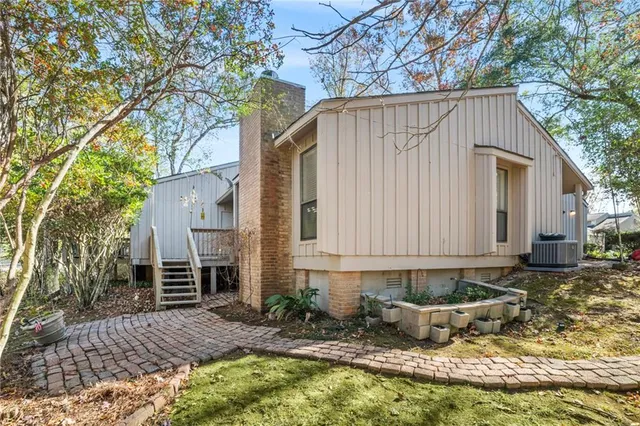 $262,000 | 128 Grand Cheniere Drive, Unit 321, Mandeville, LA 70471