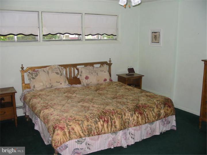 1252 Center Road Havertown, PA 19083 - Photo 17 of 25 Bedroom 3