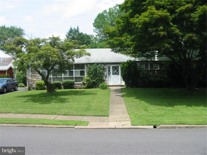 1252 Center Road Havertown, PA 19083 - Photo 20 of 25 Exterior Front