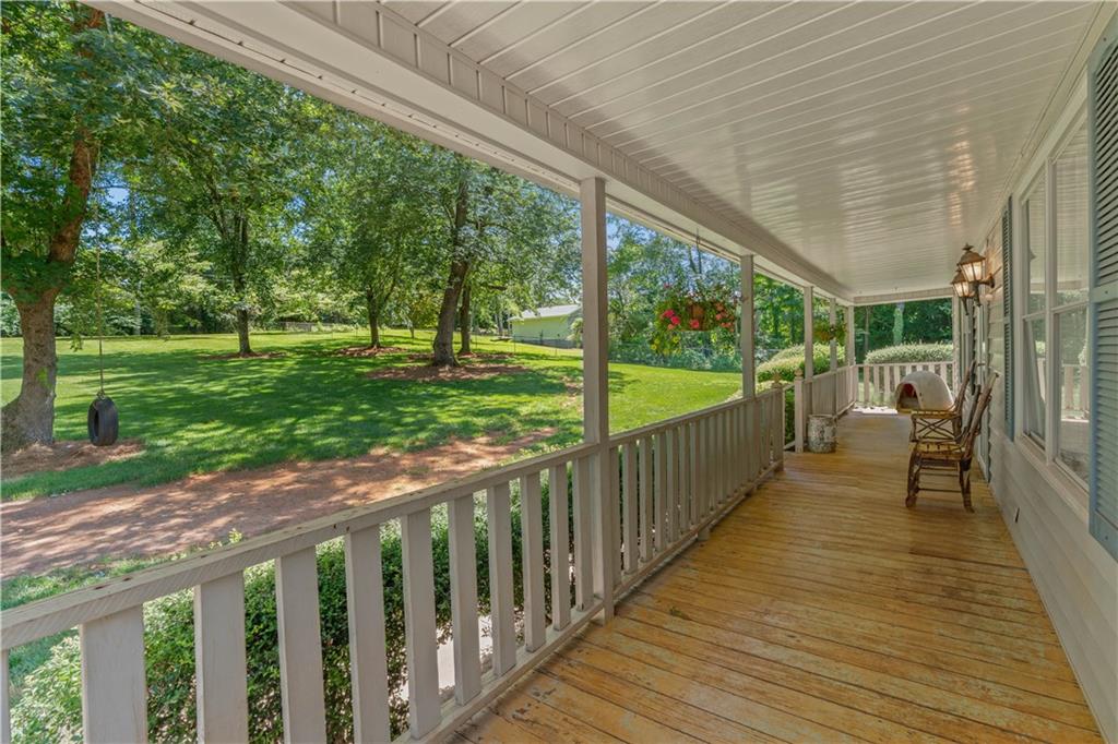 3880 Tanners Mill Road Gainesville, GA 30507 - Photo 7 of 44