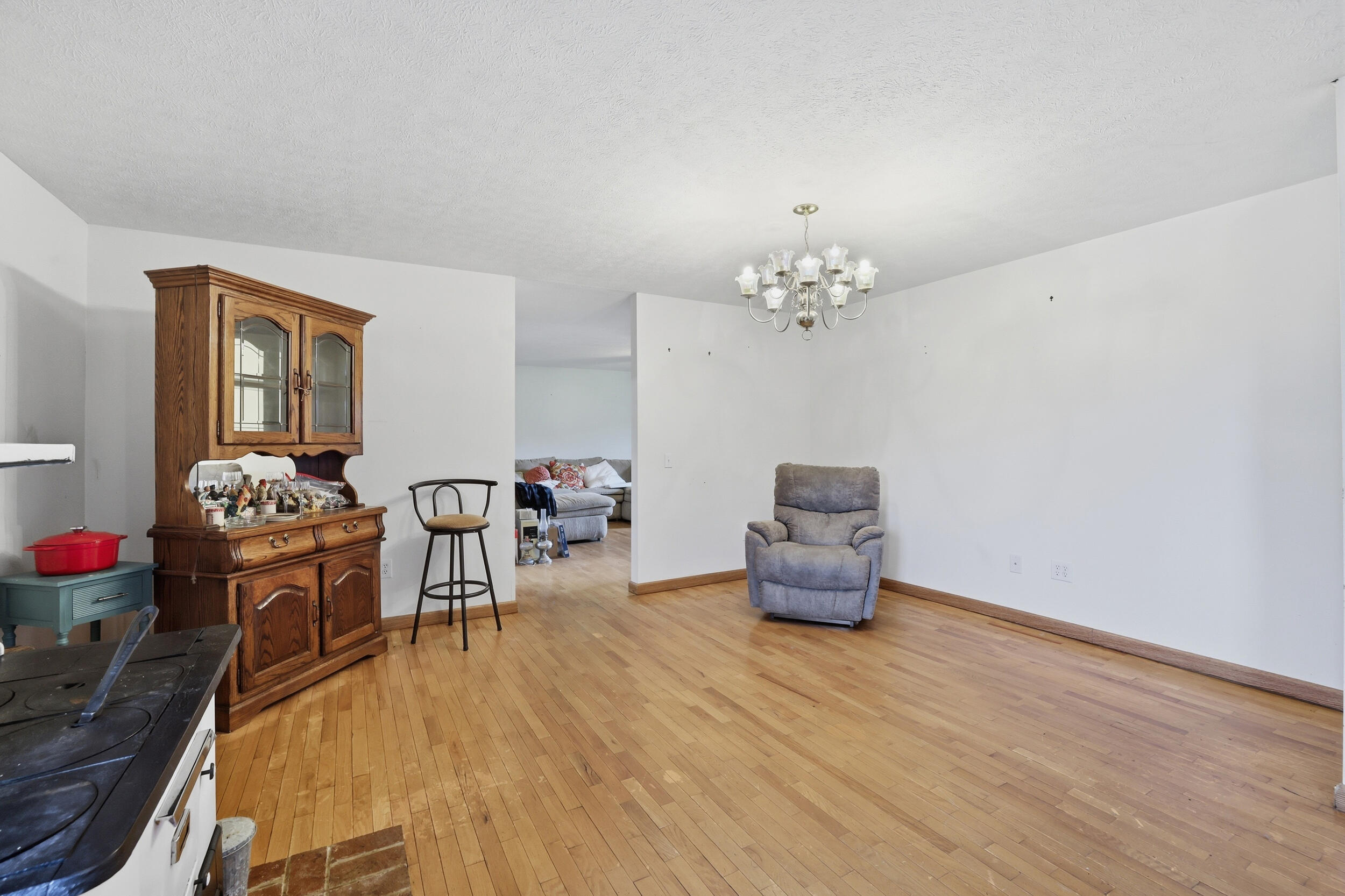 8100 Lebanon Road Danville, KY 40422 - Photo 12 of 40 Dining Area