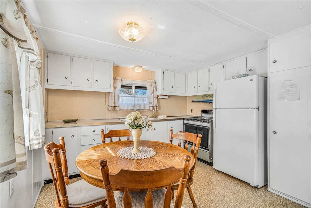 181 Boston Post Road East, Unit 8 Marlborough, MA 01752 - Photo 5 of 31 Gallery Image 5