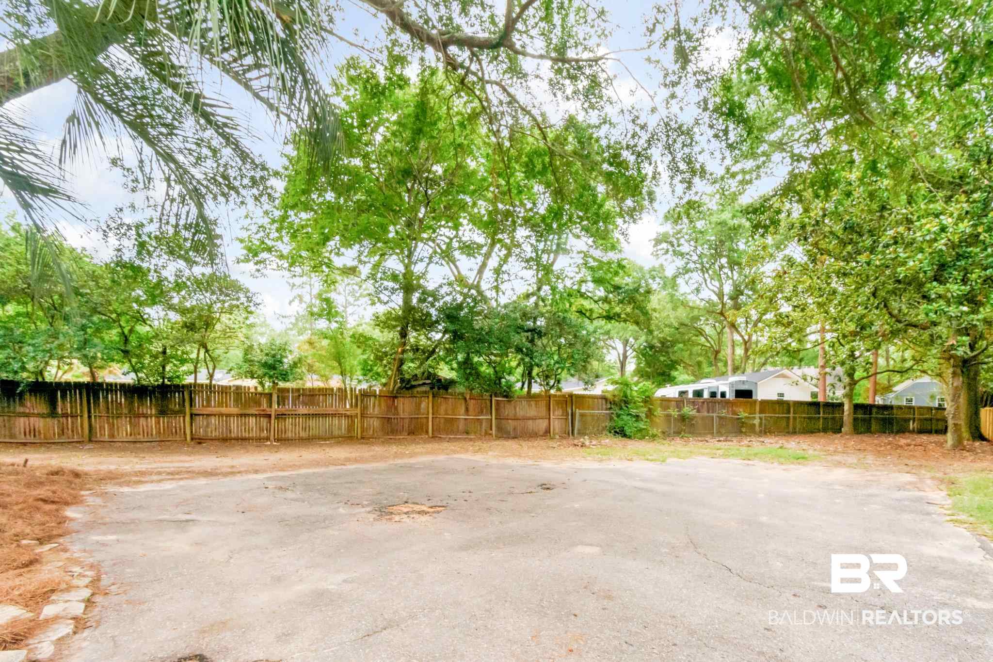 2301 Highpoint Drive East Mobile, AL 36693 - Photo 32 of 37