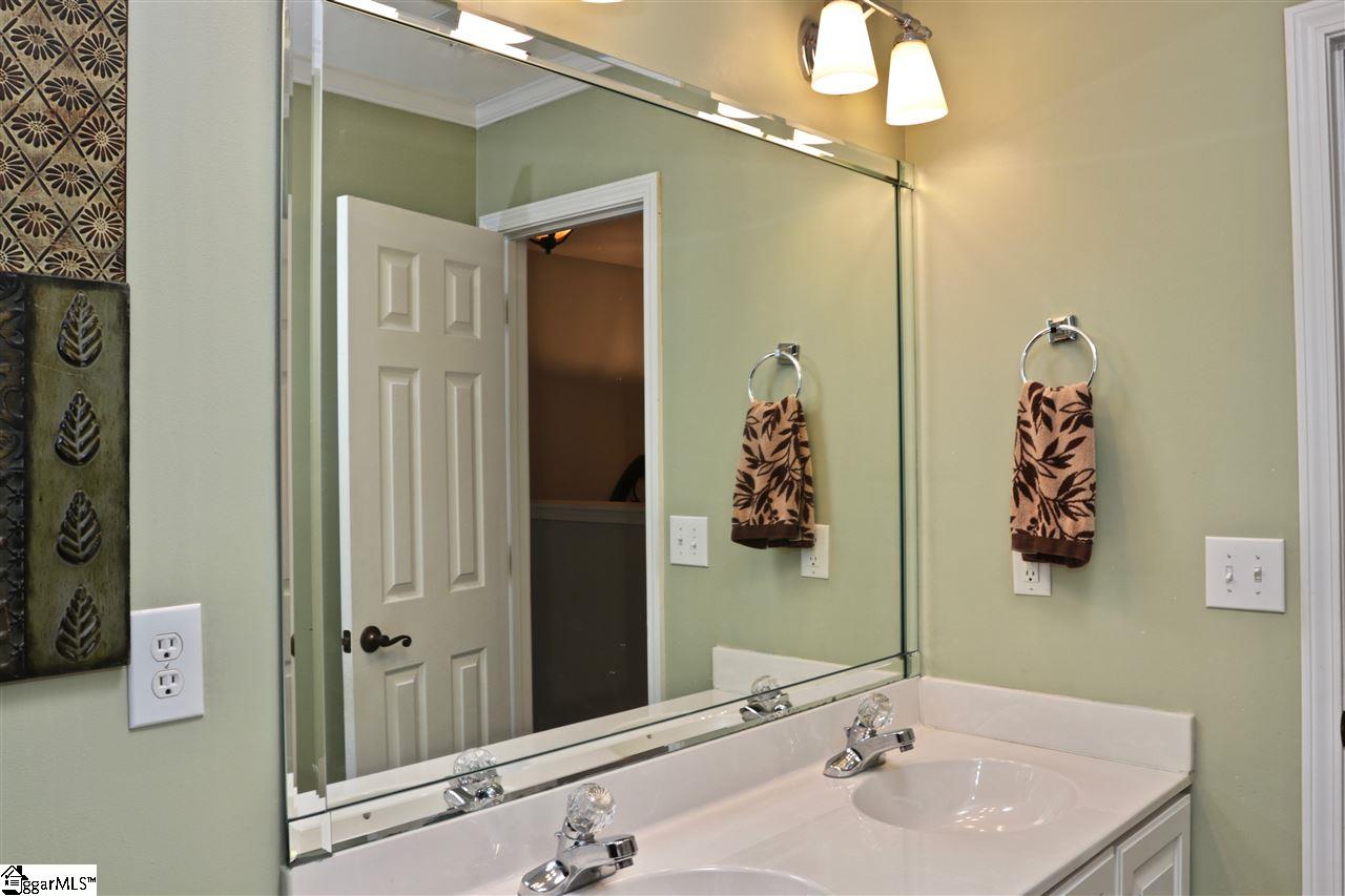 121 Summer Hill Road Simpsonville, SC 29681 - Photo 22 of 36 Gallery Image 22