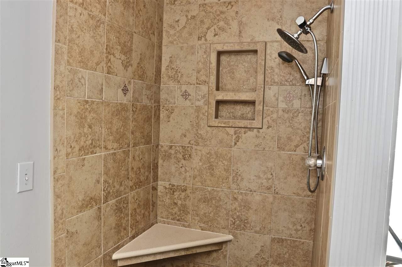 121 Summer Hill Road Simpsonville, SC 29681 - Photo 29 of 36 Gallery Image 29
