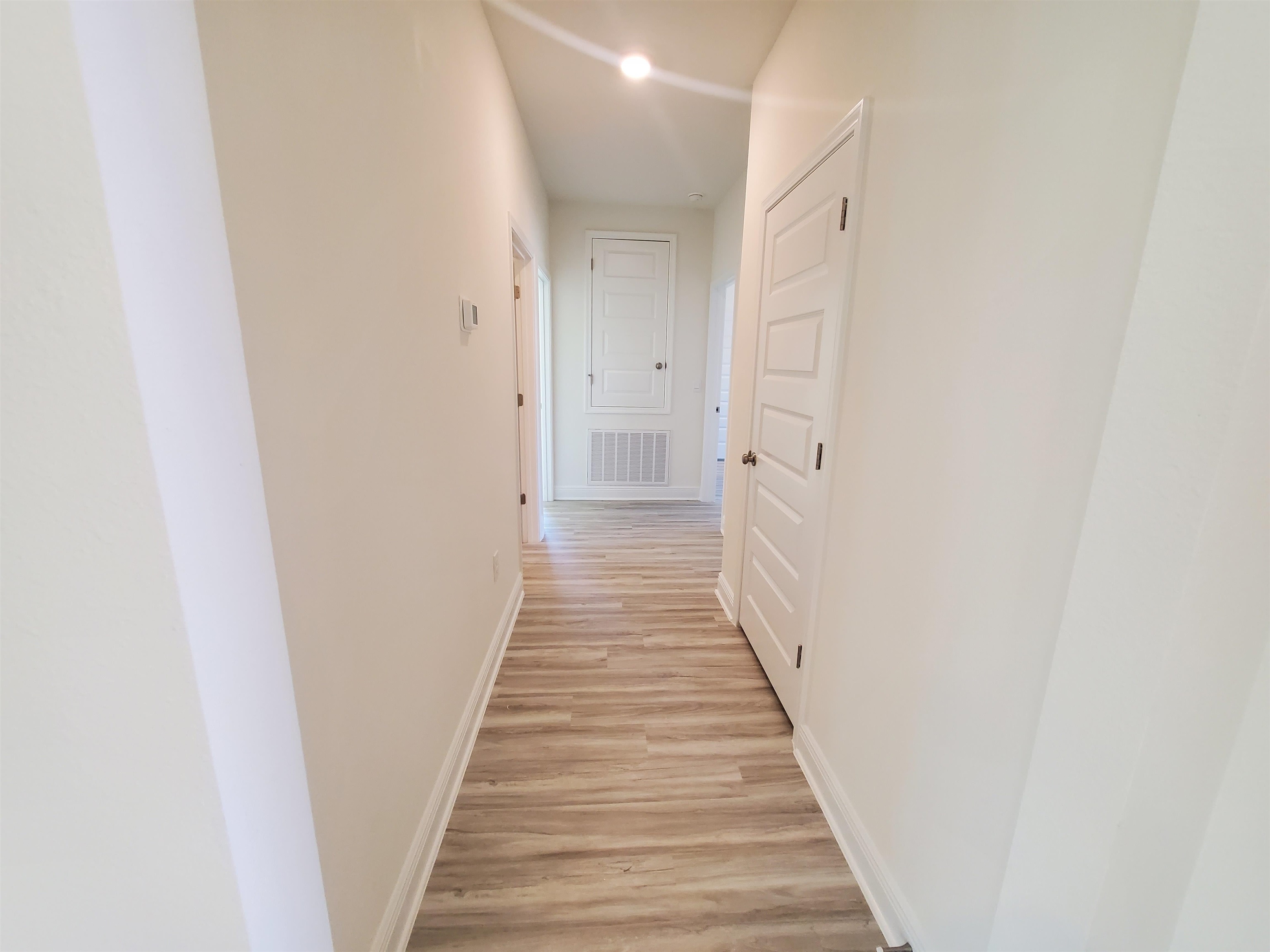 1119 Pencarro Boulevard Foley, AL 36535 - Photo 5 of 26 Hallway