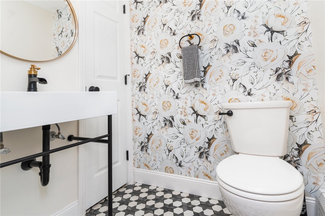 5 Eagle Run, Unit A Warwick, RI 02818 - Photo 16 of 46 Half bath first floor