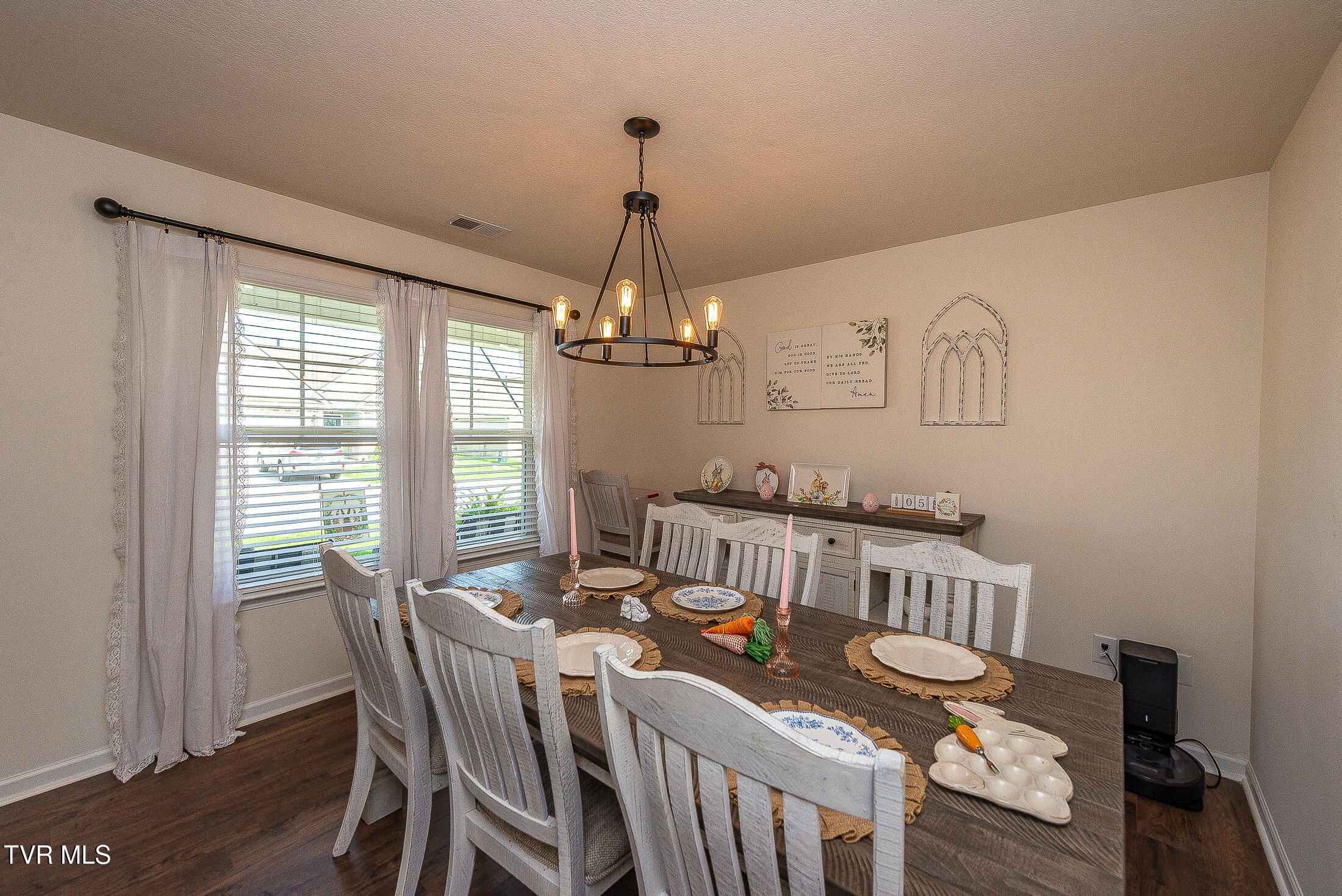 1244 Stamp Lodge Road Kingsport, TN 37660 - Photo 18 of 57 DSC_7552