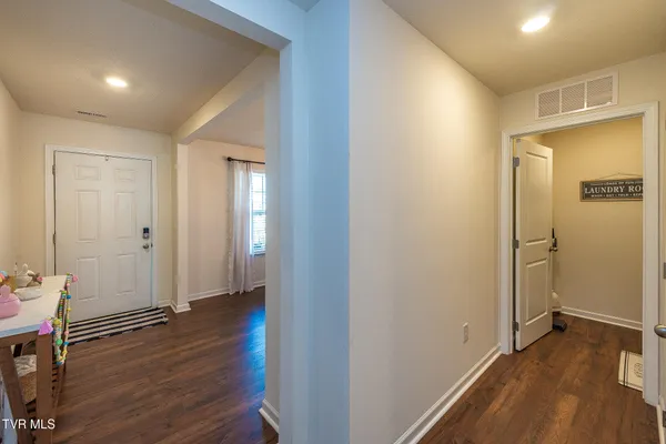 $380,000 | 1244 Stamp Lodge Road, Kingsport, TN 37660
