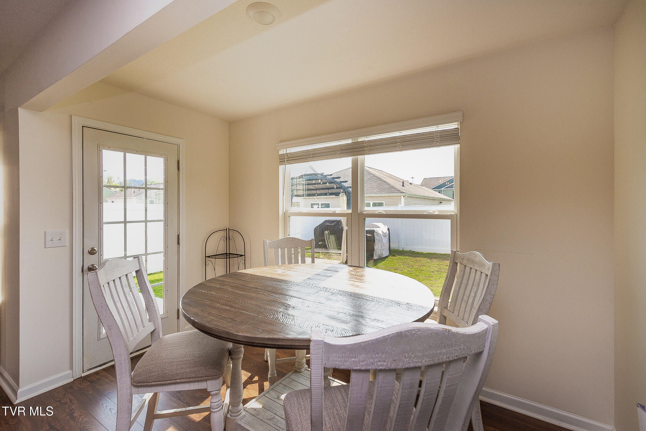 1244 Stamp Lodge Road Kingsport, TN 37660 - Photo 35 of 57 DSC_7640