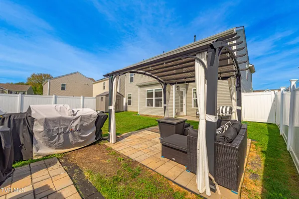 $380,000 | 1244 Stamp Lodge Road, Kingsport, TN 37660