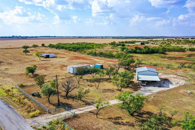 $325,000 | 911 County Road 210, Haskell, TX 79521