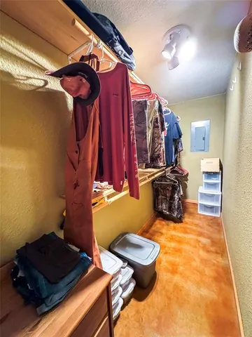 $325,000 | 911 County Road 210, Haskell, TX 79521