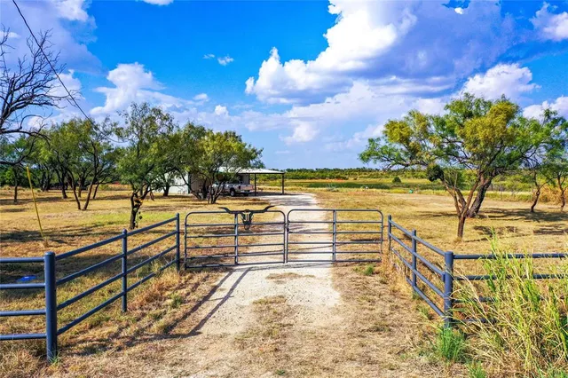 $325,000 | 911 County Road 210, Haskell, TX 79521