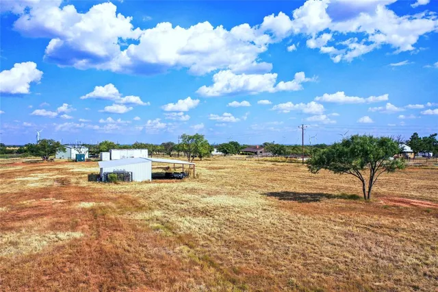 $325,000 | 911 County Road 210, Haskell, TX 79521