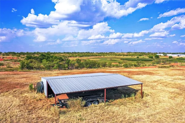 $325,000 | 911 County Road 210, Haskell, TX 79521