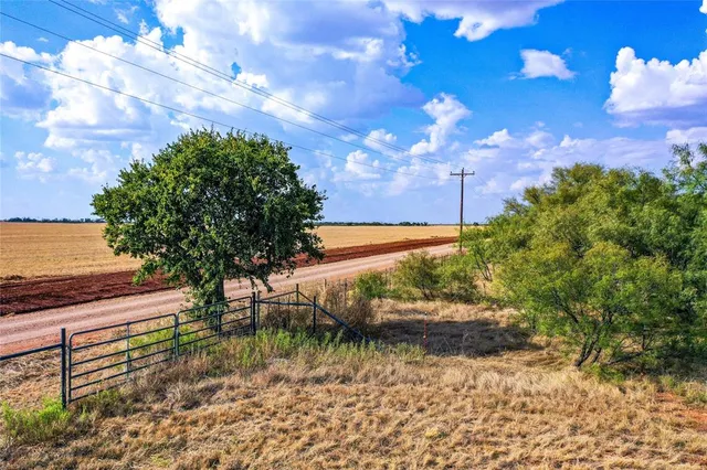 $325,000 | 911 County Road 210, Haskell, TX 79521