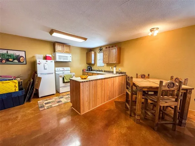 $325,000 | 911 County Road 210, Haskell, TX 79521