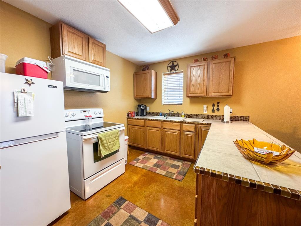 911 County Road 210 Haskell, TX 79521 - Photo 10 of 35