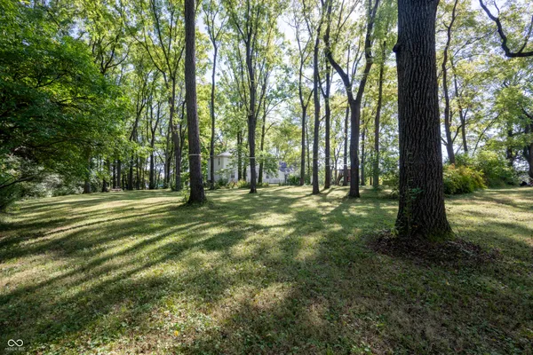 $890,000 | 8404 Oaklandon Road, Indianapolis, IN 46236