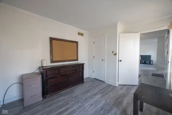 $890,000 | 8404 Oaklandon Road, Indianapolis, IN 46236