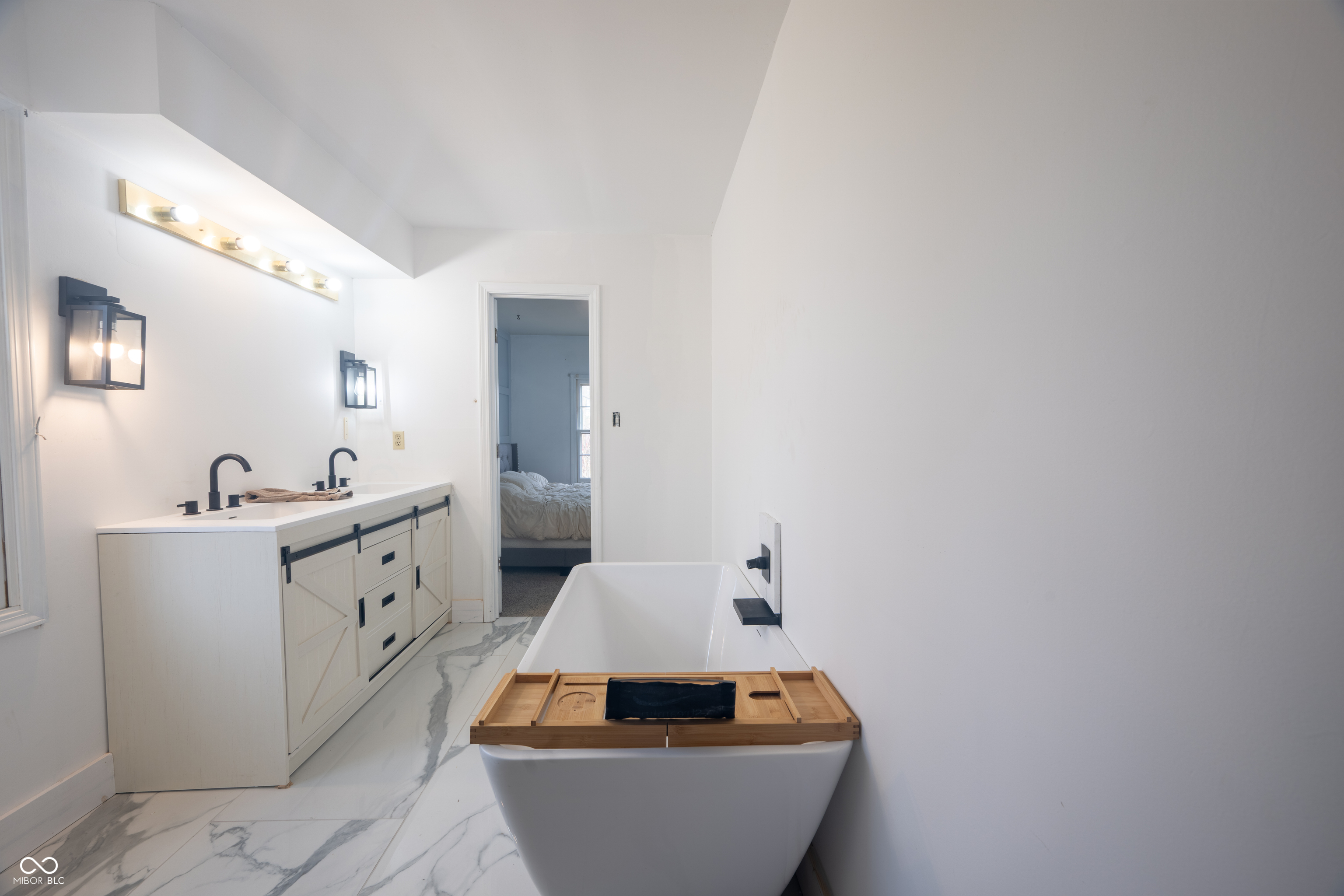 8404 Oaklandon Road Indianapolis, IN 46236 - Photo 40 of 55