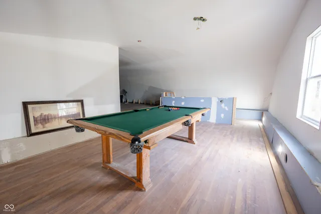 $995,000 | 8404 Oaklandon Road, Indianapolis, IN 46236