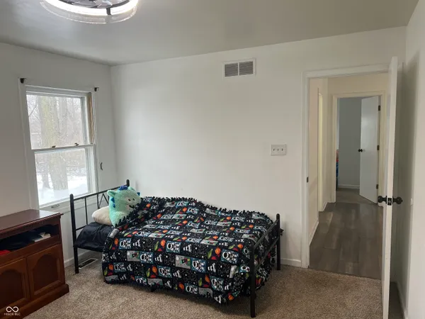 $890,000 | 8404 Oaklandon Road, Indianapolis, IN 46236