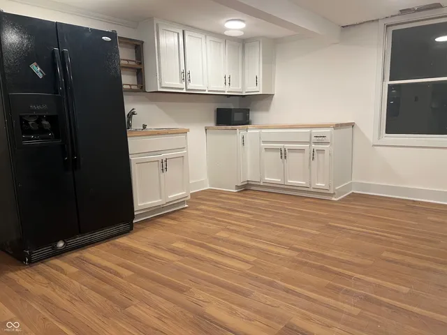 $950,000 | 8404 Oaklandon Road, Indianapolis, IN 46236