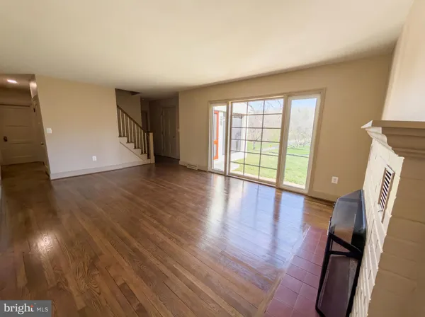$3,800 | 37899 Snickersville Turnpike, Purcellville, VA 20132