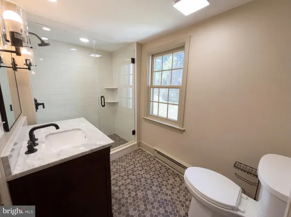 $3,800 | 37899 Snickersville Turnpike, Purcellville, VA 20132