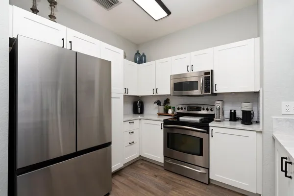 $2,400 | 63 Southeast Palermo, Unit 203, Stuart, FL 34994