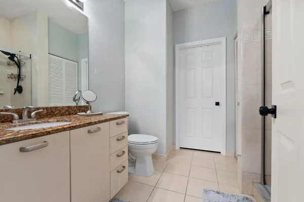 $2,400 | 63 Southeast Palermo, Unit 203, Stuart, FL 34994