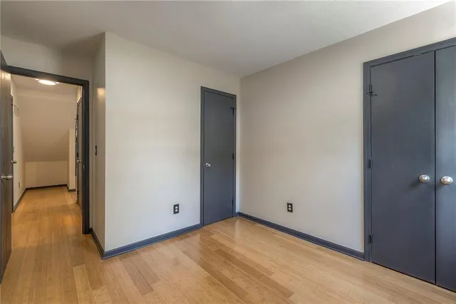 $389,900 | 405 17th Avenue South, Greenwood, MO 64034