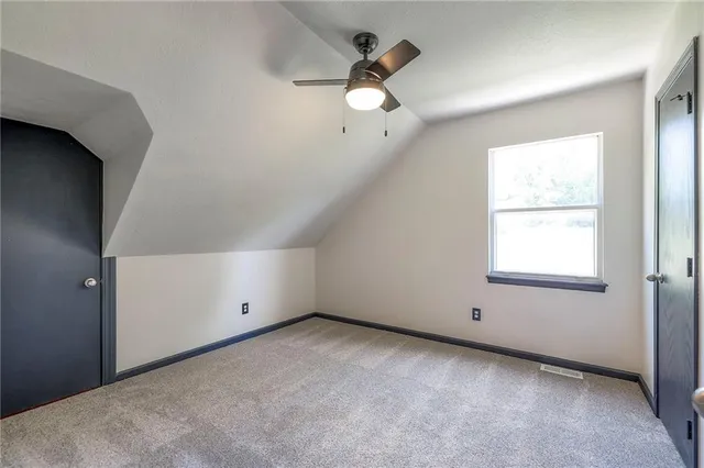 $389,900 | 405 17th Avenue South, Greenwood, MO 64034