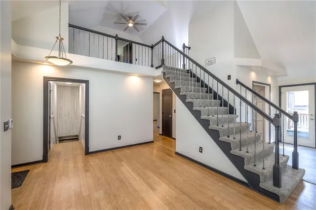 $389,900 | 405 17th Avenue South, Greenwood, MO 64034