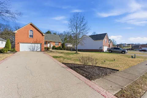 $474,900 | 1044 Secretariat Drive, Mount Juliet, TN 37122