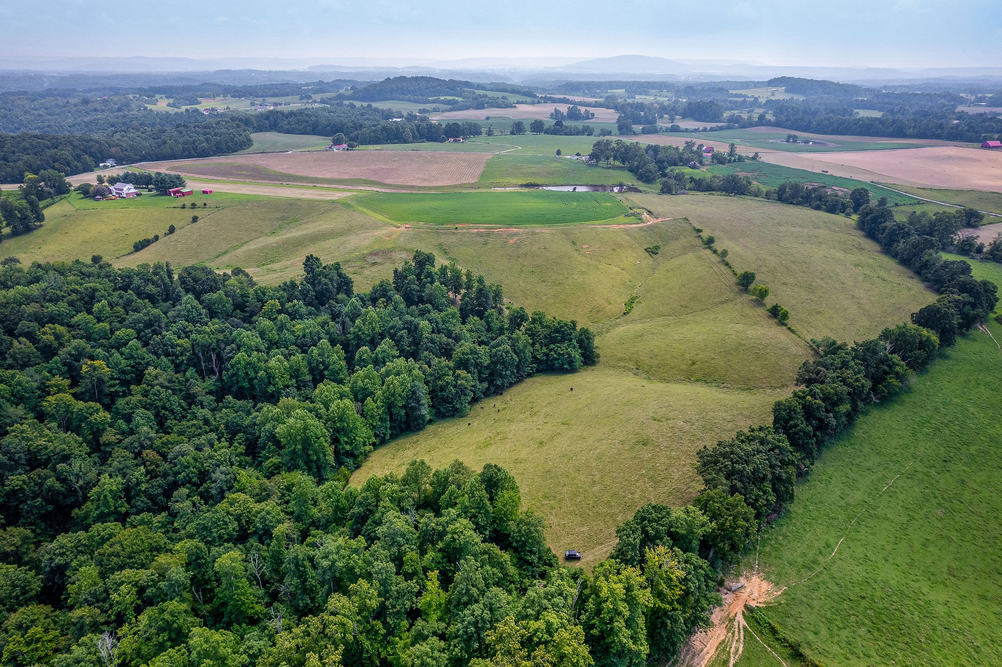 0 Keisling Ridge Road Monroe, TN 38573 - Photo 13 of 40 an aerial view of a golf course with a lake view