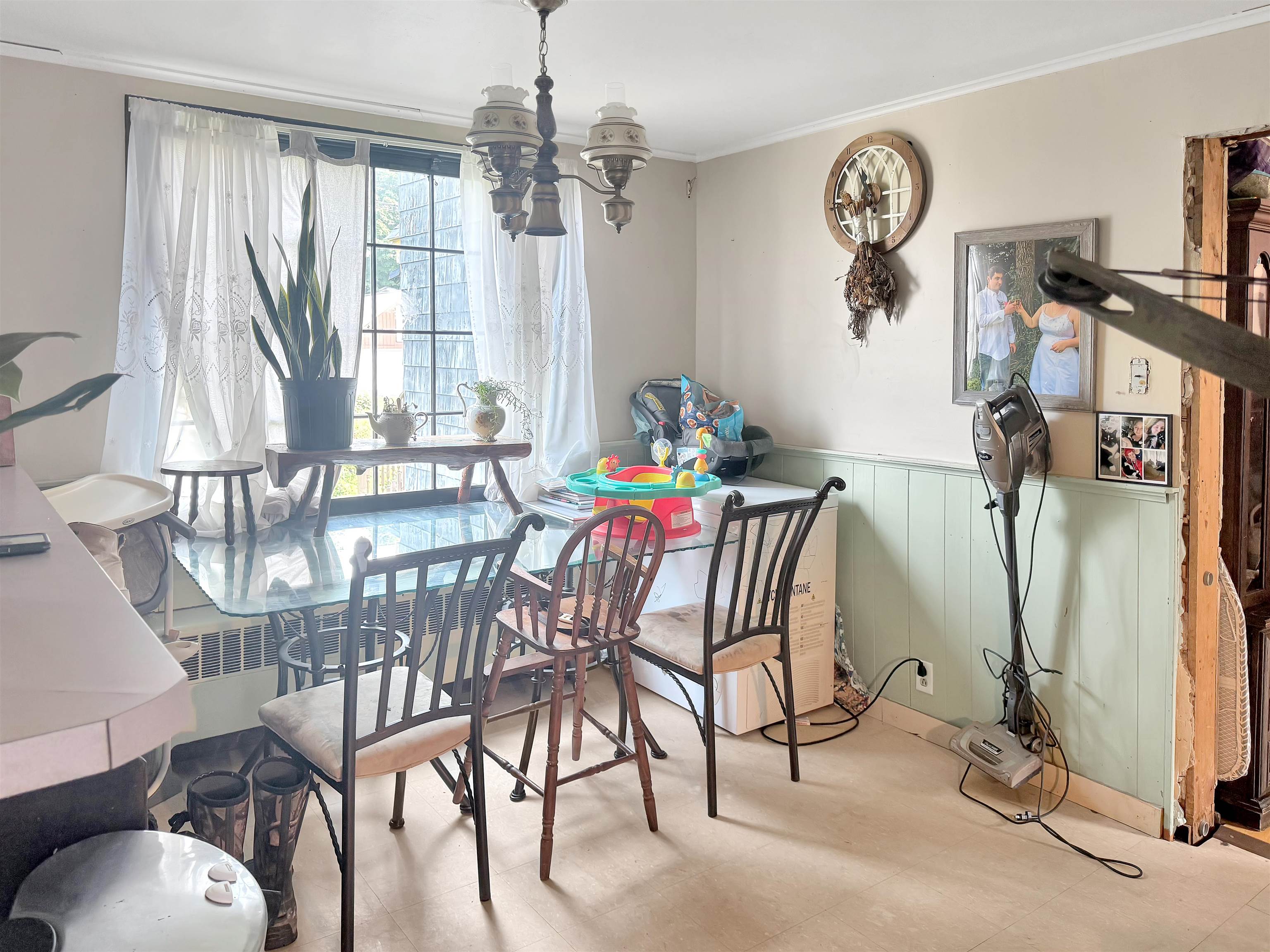 9 Seabury Street Rutland, VT 05701 - Photo 7 of 23