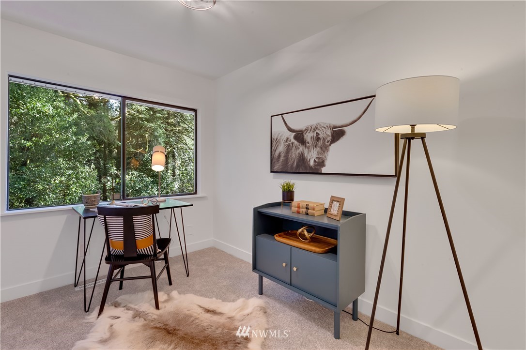 7041 Preston-Fall City Road Southeast Issaquah, WA 98027 - Photo 14 of 28