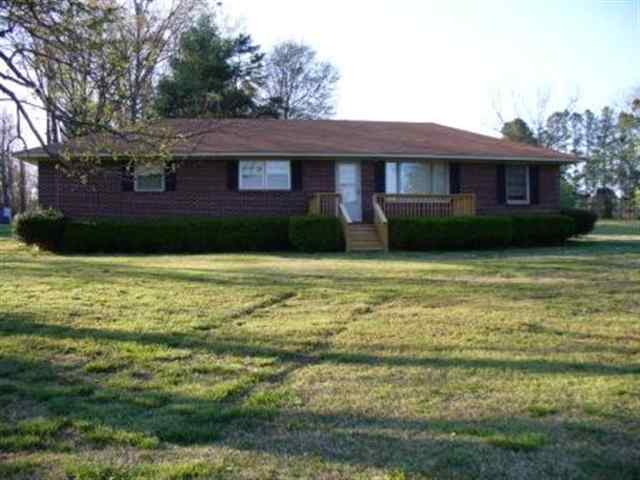 1039 Monroe White Road Anderson, SC 29624 - Photo 1 of 9