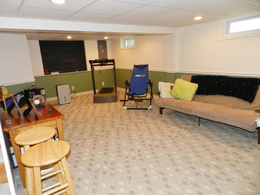 13 Ridgewood Avenue Gilford, NH 03249 - Photo 18 of 28 Gallery Image 18