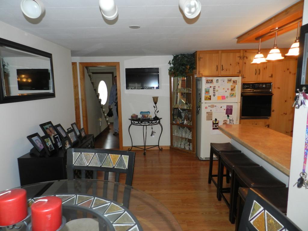 13 Ridgewood Avenue Gilford, NH 03249 - Photo 7 of 28 Gallery Image 7