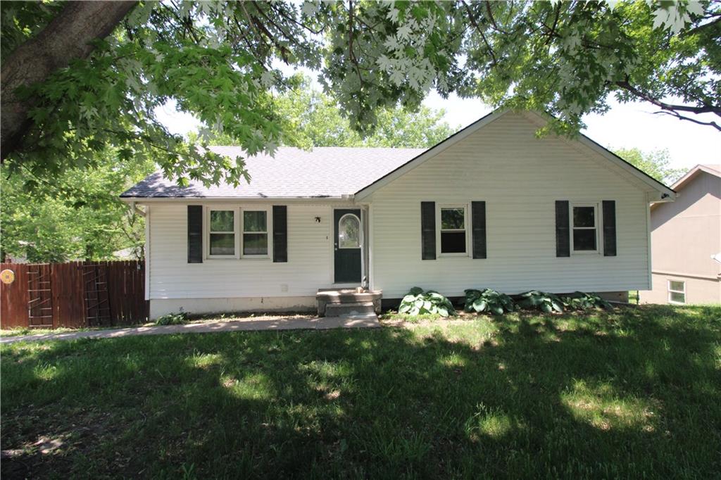 714 South Woodbine Road St. Joseph, MO 64507 - Photo 1 of 1